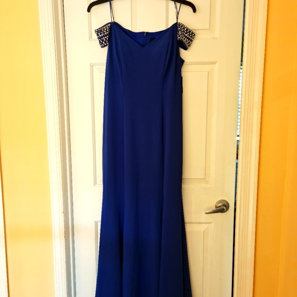 Alex Evenings ,size 16, Cobalt Blue, sleeveless gown, NWT